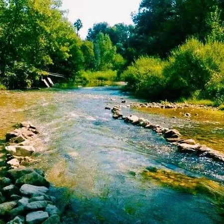 En Bas De Avec Piscine